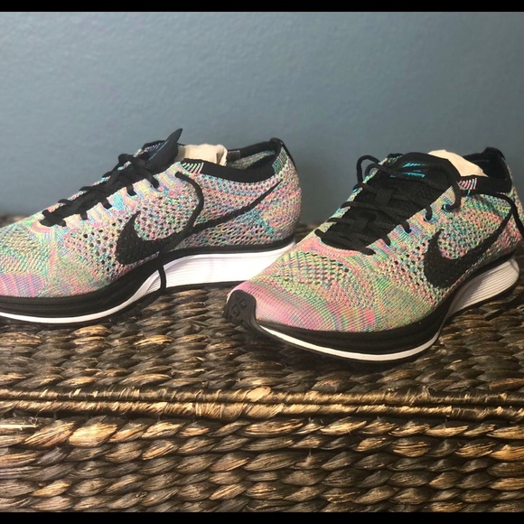 Nike Flyknit Racer Multi-Color 2.0 - Picture 2 of 5
